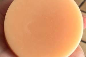 Mango Papaya Solid Hair Conditioner Bar