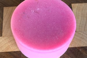 Red Berry Rhubarb Solid Hair Conditioner Bar 