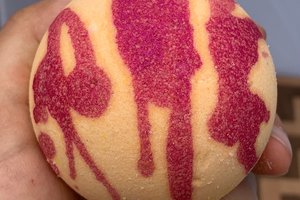 Honeysuckle Bath Bomb
