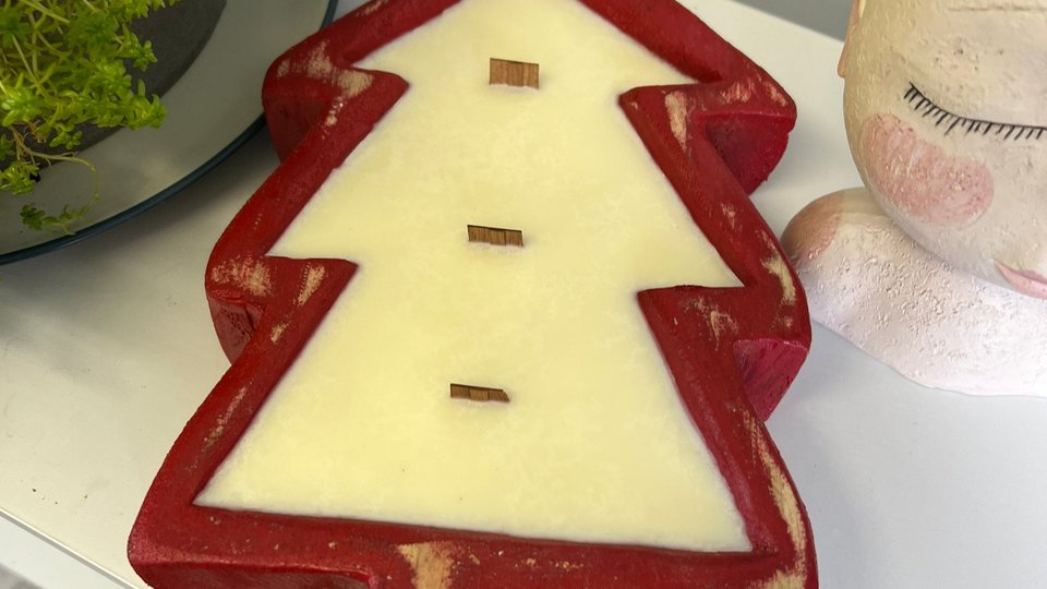 Vanilla Cream Christmas Tree Dough Bowl Wood Wick Soy Wax Candle
