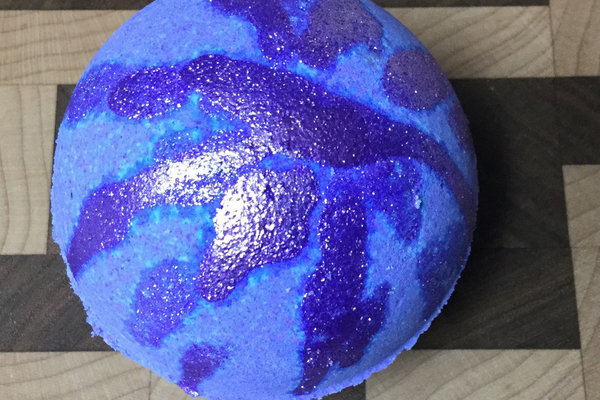 Black Raspberry Vanilla Bubble Bath Bomb