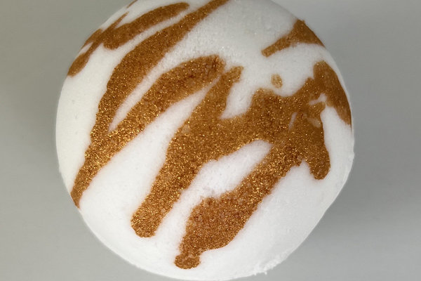 Toasted Marshmallow Bath Bomb