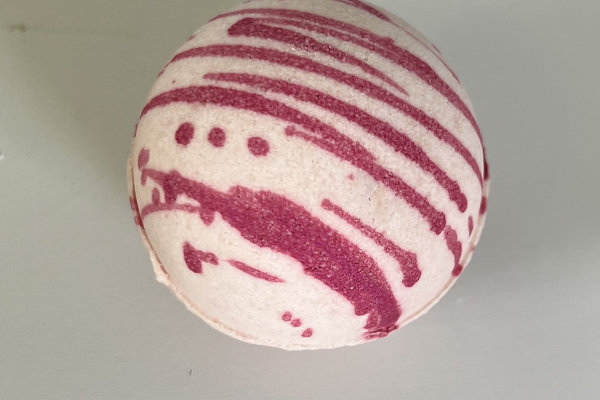Pink Sugar Bath Bomb