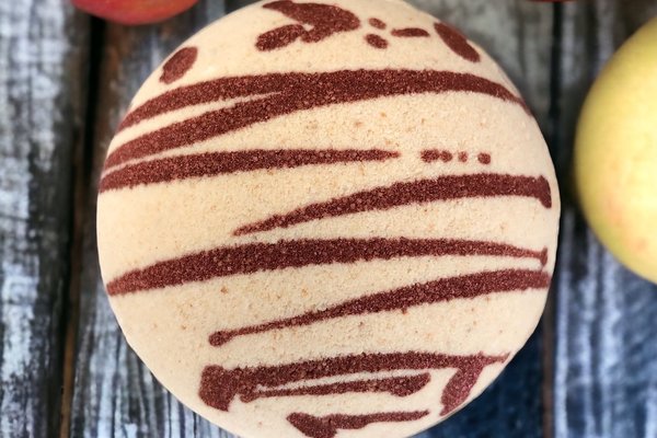 Apple Cider Bath Bomb