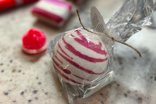 Peppermint Candy Bath Bomb